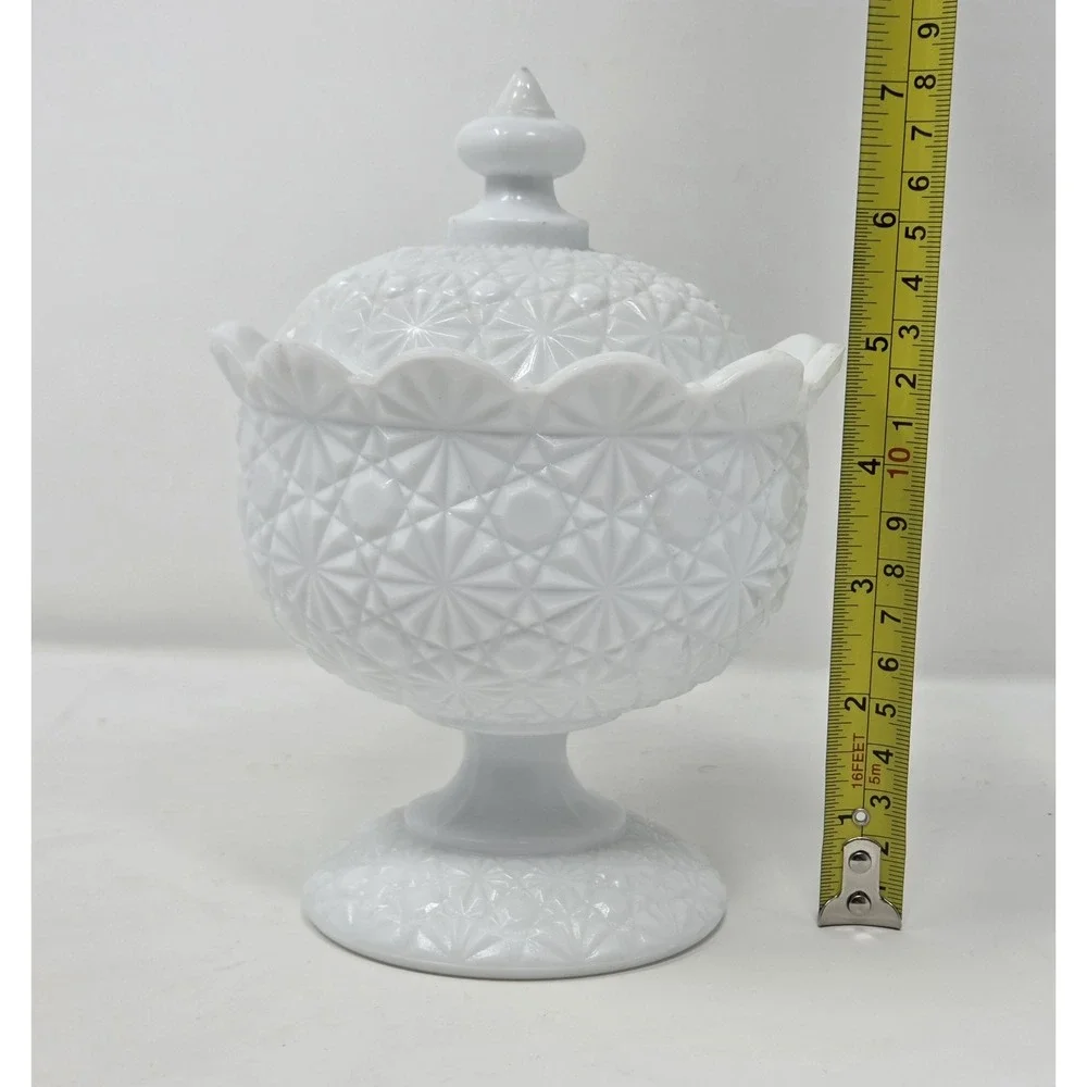 Vtg Fenton Milk Glass-Daisy & Button Pattern Lidded Candy Dish Ice Bucket